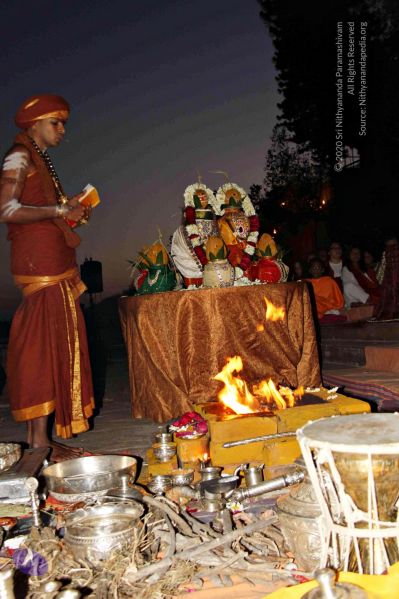 File:Batch20140318 7503 CMP WM.jpg