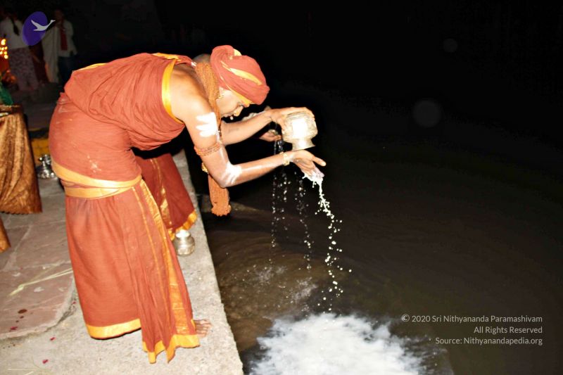 File:Batch20140318 7530 CMP WM.jpg