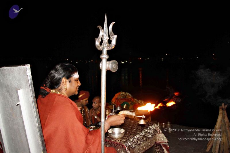 File:Batch20140318 7570 CMP WM.jpg