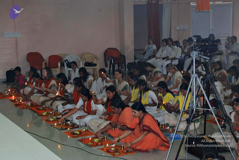 File:Batch 20100912 2905 CMP WM.jpg