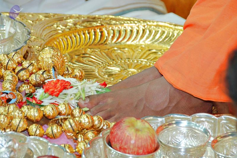 File:Batch 20100912 2916 CMP WM.jpg