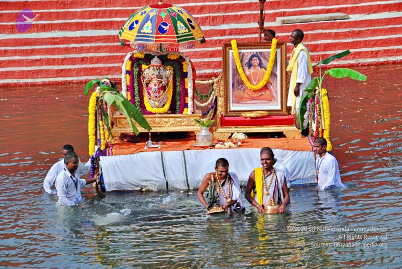 File:Batch 20100912 3421 CMP WM.jpg