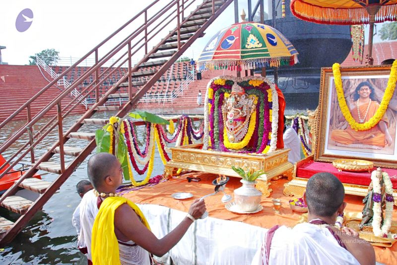 File:Batch 20100912 3438 CMP WM.jpg