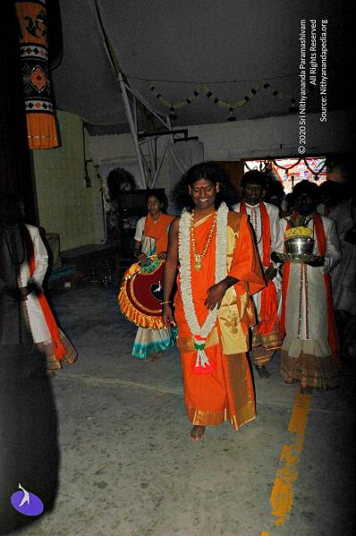 File:Batch batch DSC 2369 CMP WM.jpg