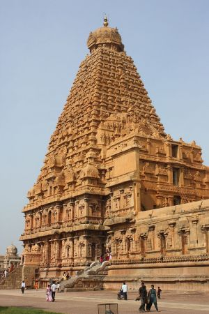Brihadishwara Temple.jpg