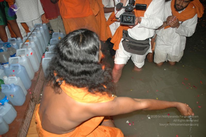 File:DSC 0338 CMP WM.jpg