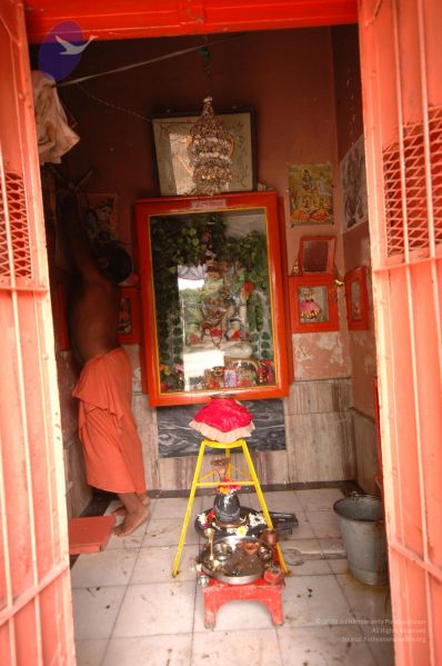 File:DSC 0694 CMP WM.jpg