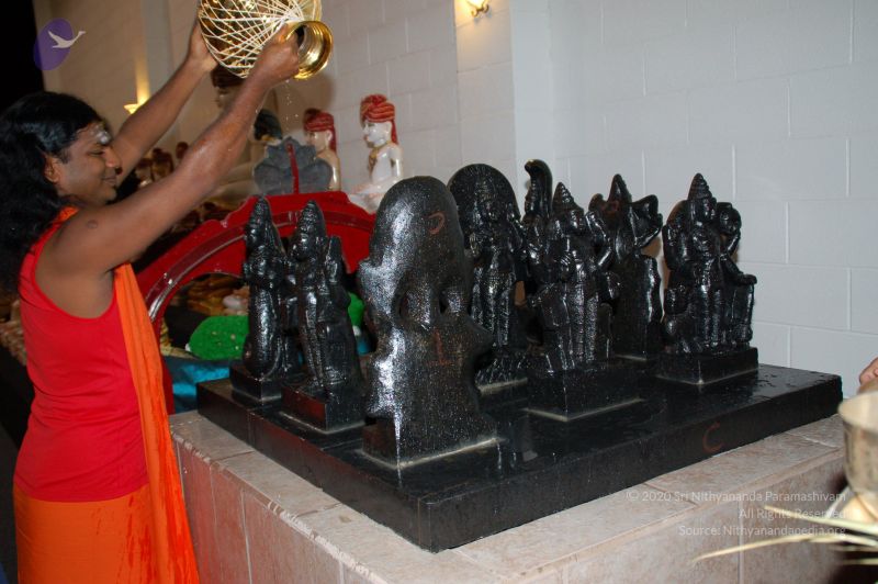 File:DeviPrathista15Nov2007 052 CMP WM.jpg