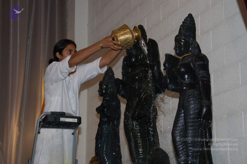 File:DeviPrathista15Nov2007 080 CMP WM.jpg