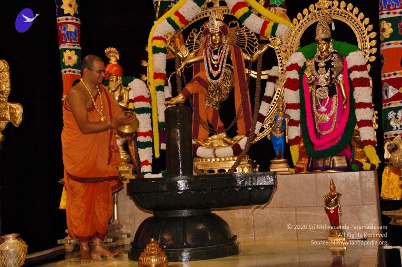 File:DeviPrathista15Nov2007 147 CMP WM.jpg