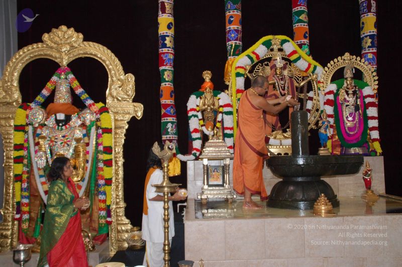 File:DeviPrathista15Nov2007 164 CMP WM.jpg