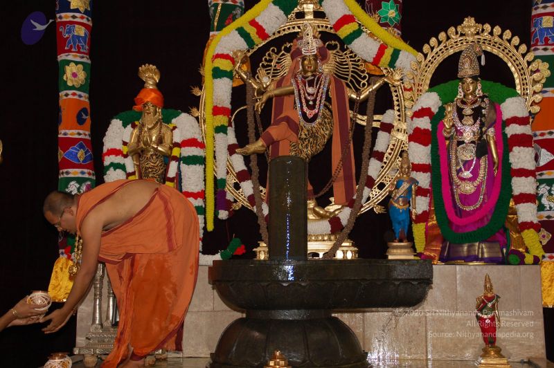 File:DeviPrathista15Nov2007 172 CMP WM.jpg