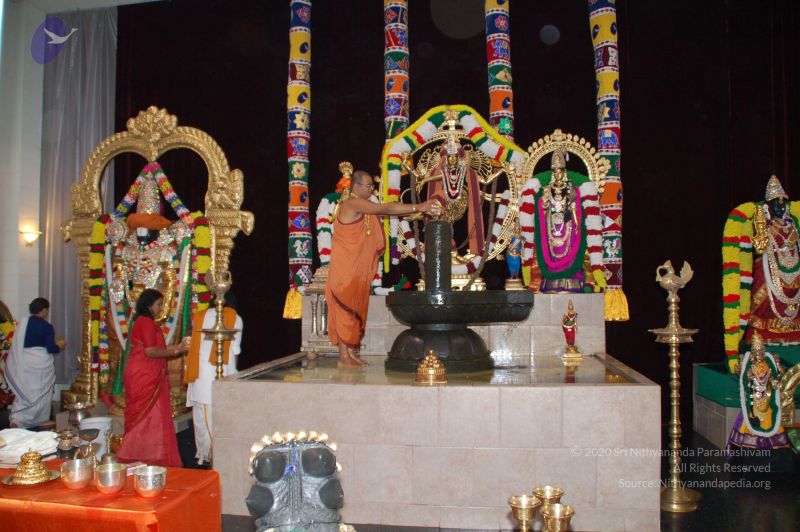 File:DeviPrathista15Nov2007 175 CMP WM.jpg