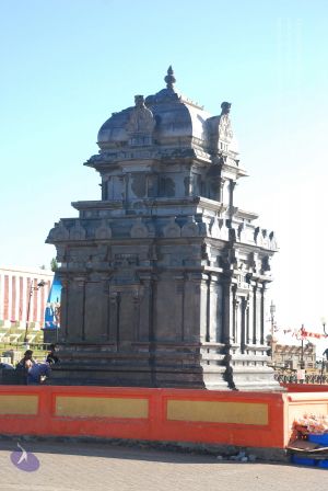 Dx46 (52) CMP WM.jpg