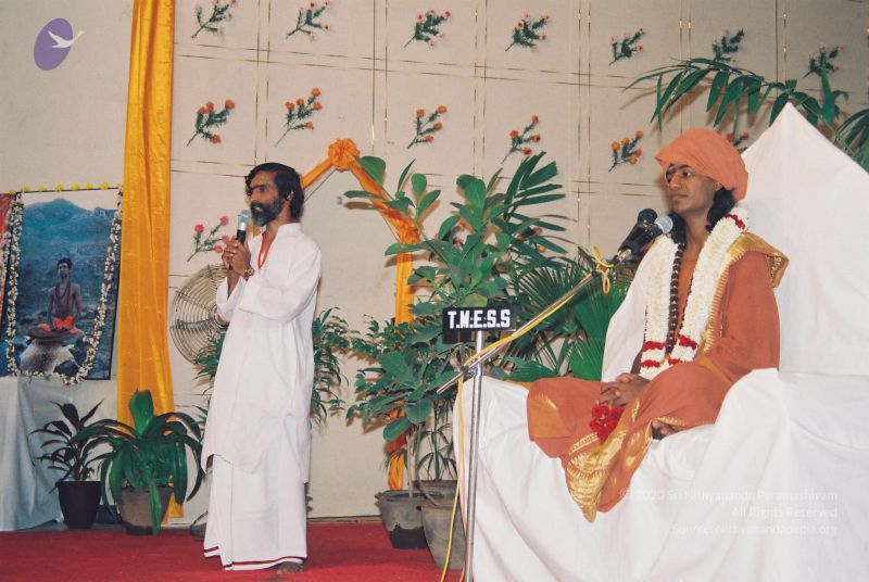 File:F1110002 CMP WM.jpg