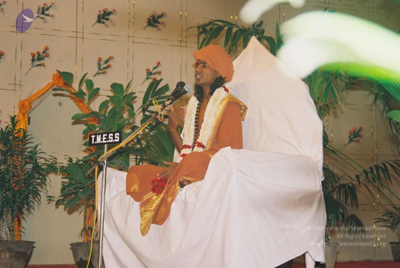 File:F1110012 CMP WM.jpg