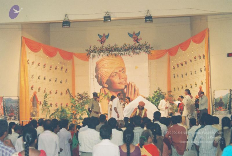 File:F1110028 CMP WM.jpg