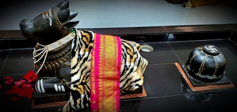 File:KAILASA-HOUSTON--USA-2021-04-08-1iVASp1kynQVh9LWyXG lFghUH4wGqg8X.jpg