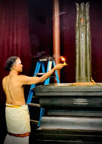 File:KAILASA-HOUSTON--USA-2022-03-01-1mvhp nRFLgaPy 1uMUGQCHRM9fj2LQ4V.jpg