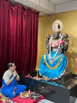 KAILASA-HOUSTON--USA-2022-04-23-1V8fUHjGs9rI7ud9hNtoOgdsOrL1l49AD.jpg