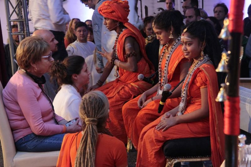 File:KAILASA-KOSICE--SLOVAKIA-2017-11-07-1OvoWmB9Bh2Er-NKLkIE9pCY 9bRYZMBe.jpg