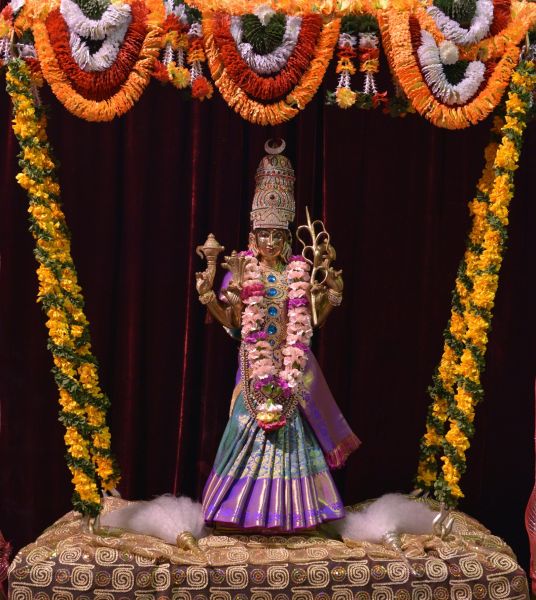 File:KAILASA-LOS-ANGELES--USA-2019-02-17-1HXX0Ils1zUA-dyc6uZdshIQCzukAqjSL.jpg