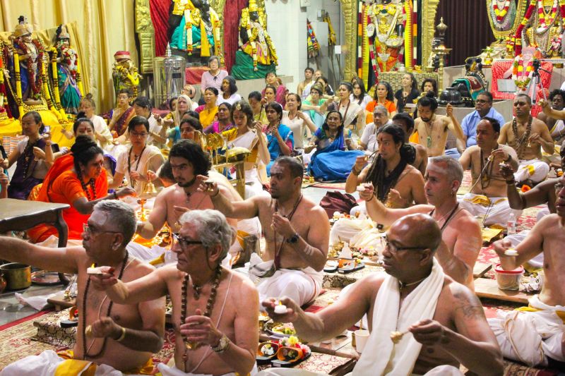 File:KAILASA-LOS-ANGELES--USA-2019-07-15-1jxbAP sr4Vzn6GYyqE2dKKOF7qZYVoK4.jpg