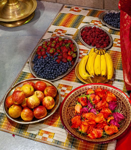 File:KAILASA-LOS-ANGELES--USA-2019-07-15-1omwWj ISUeLoGPxbIRrslHCpWpbShfdK.jpg