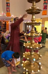 KAILASA-LOS-ANGELES--USA-2019-10-26-1Tyrw6my0BwvjCodLDM4khVXIa52Adx3 .jpg