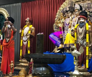 KAILASA-LOS-ANGELES--USA-2020-12-10-1n6x7X 31D D7tdVcRYiR MIh44GD7i8i.jpg