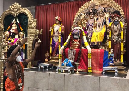 KAILASA-LOS-ANGELES--USA-2020-12-12-1vIScU1Y JWe6MSgpe3LvdFmH-BFmVr2c.jpg