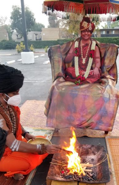 File:KAILASA-LOS-ANGELES--USA-2020-12-13-1NCawcD4CVmkX0AZvHvgcH23Ux 2Ceb0u.jpg