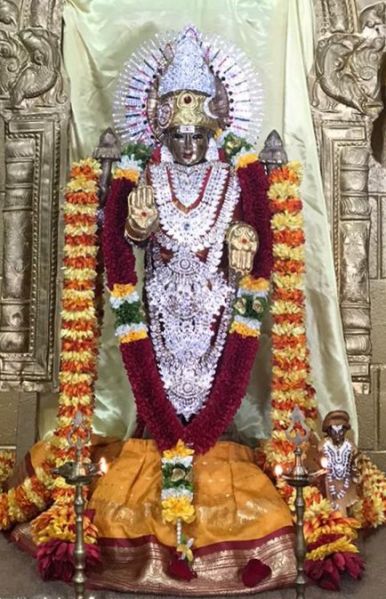 File:KAILASA-LOS-ANGELES--USA-2021-01-14-1eL4cHrboUxDIcy45vc6VKqXJziV4uNy .jpg