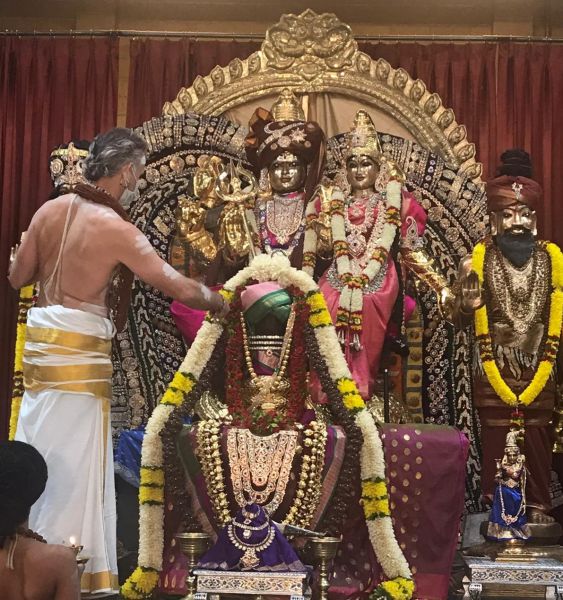 File:KAILASA-LOS-ANGELES--USA-2021-01-17-1h71ALPgARQNB3sm wB4E27Da57ZhsjgH.jpg