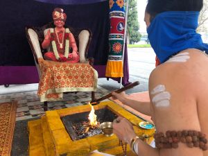 KAILASA-LOS-ANGELES--USA-2021-03-08-1DyQnGv31SU4cfi0xd4vJFvH94G N1mrK.jpg