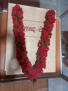 KAILASA-LOS-ANGELES--USA-2021-12-31-1KVq1lVE2moCVFHhd V-l7s1C1BX TI0I.jpg