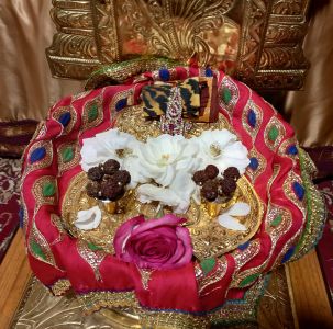 KAILASA-LOS-ANGELES--USA-2022-02-09-1qh2UiMqehEqn3UFBkB-pAfVLvRrB rTx.jpg