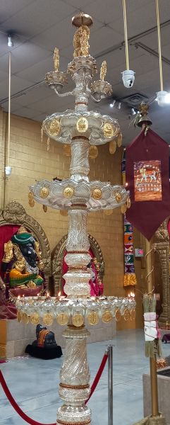 File:KAILASA-LOS-ANGELES--USA-2022-02-28-1t2jpVsRKN9GF1TaV4M03-o2iTt1RvvH1.jpg