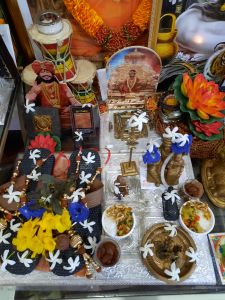 KAILASA-SAN-FERNANDO--TRINIDAD-&-TOBAGO-2020-12-24-16KPHqEM8GKWwEIujnkX4UQ DErXmkXL7.jpg