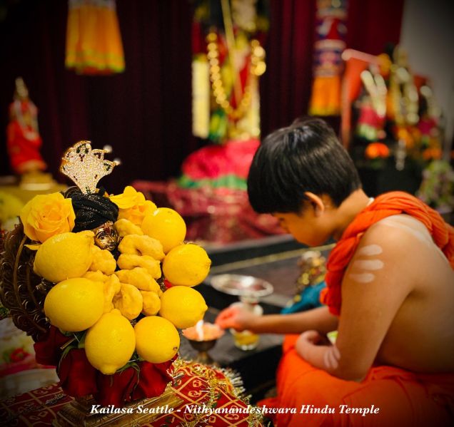 File:KAILASA-SEATTLE--USA-2020-12-07-1Jn3gDDLp6X1CnKheD kosq0IE9RszKHc.jpg