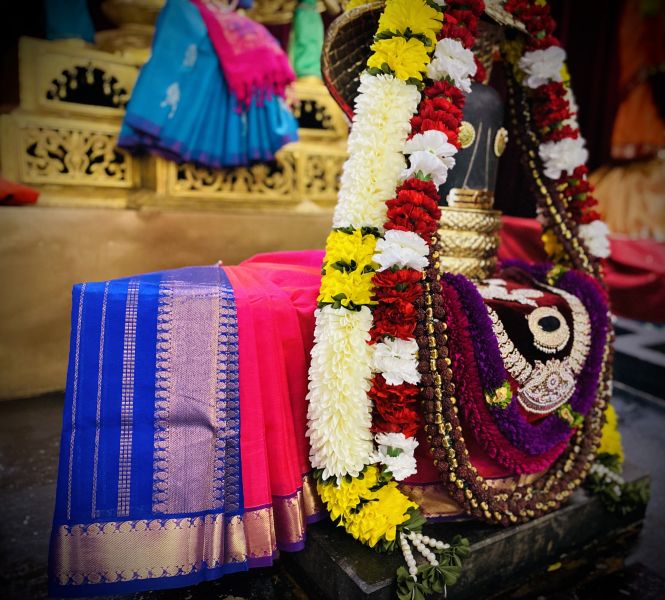 File:KAILASA-SEATTLE--USA-2021-03-11-1LMOIZCD4Gd9eg7hcK6I CSpf1mJHawkH.jpg