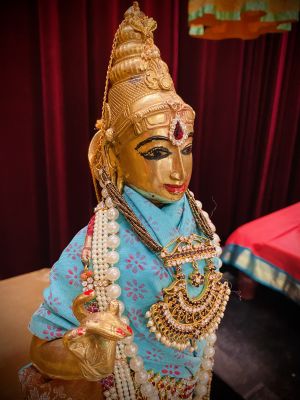 KAILASA-SEATTLE--USA-2021-04-24-18Wn6pzGyPYf4JKY C4 JDJrgAO0CAADl.jpg