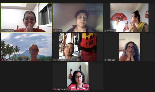 KAILASA-SEATTLE--USA-2021-08-20-1ZKmlR 9-4OxwAJCALS8W2aVT 1fYp5Zq.jpg