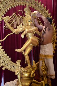 KAILASA-SEATTLE--USA-2021-09-19-1DHePaSxEEGSCtDU2hAXLY-S5U IOO2B9.jpg