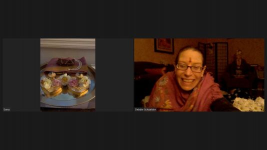 KAILASA-ST.-LOUIS--USA-2021-11-22-1woFkrFJd2Va1 pI-ntVSgsAtLdJ62oqN.jpg