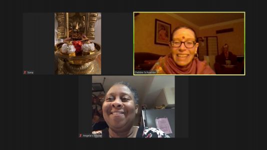 KAILASA-ST.-LOUIS--USA-2022-04-05-1NU6EReBD2X5 xJ4Kl ol4bfnOzoa i9t.jpg