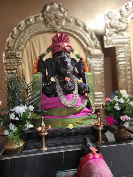 File:KAILASA-TORONTO--CANADA-2022-01-30-15Qa6hMGnskPVqP4stev5W5n-dH8T95aO.jpg