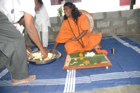 Nithyananda-Annalaya-2006-01-01-1v O0Y4JH5b7gtFqjYCLwC2-7KUtjJ-cR.jpg