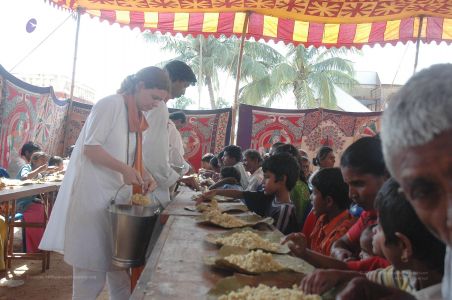 Nithyananda-Annalaya-2007-01-29-16ayx O-cAN-t2P4NH3SOeVYjDRHpQ7hM.jpg