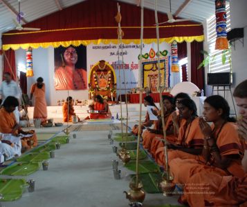 Nithyananda-Annalaya-2009-01-01-1Tvj-uUtrV6sa gugCrhcOjW RphAgSji.jpg